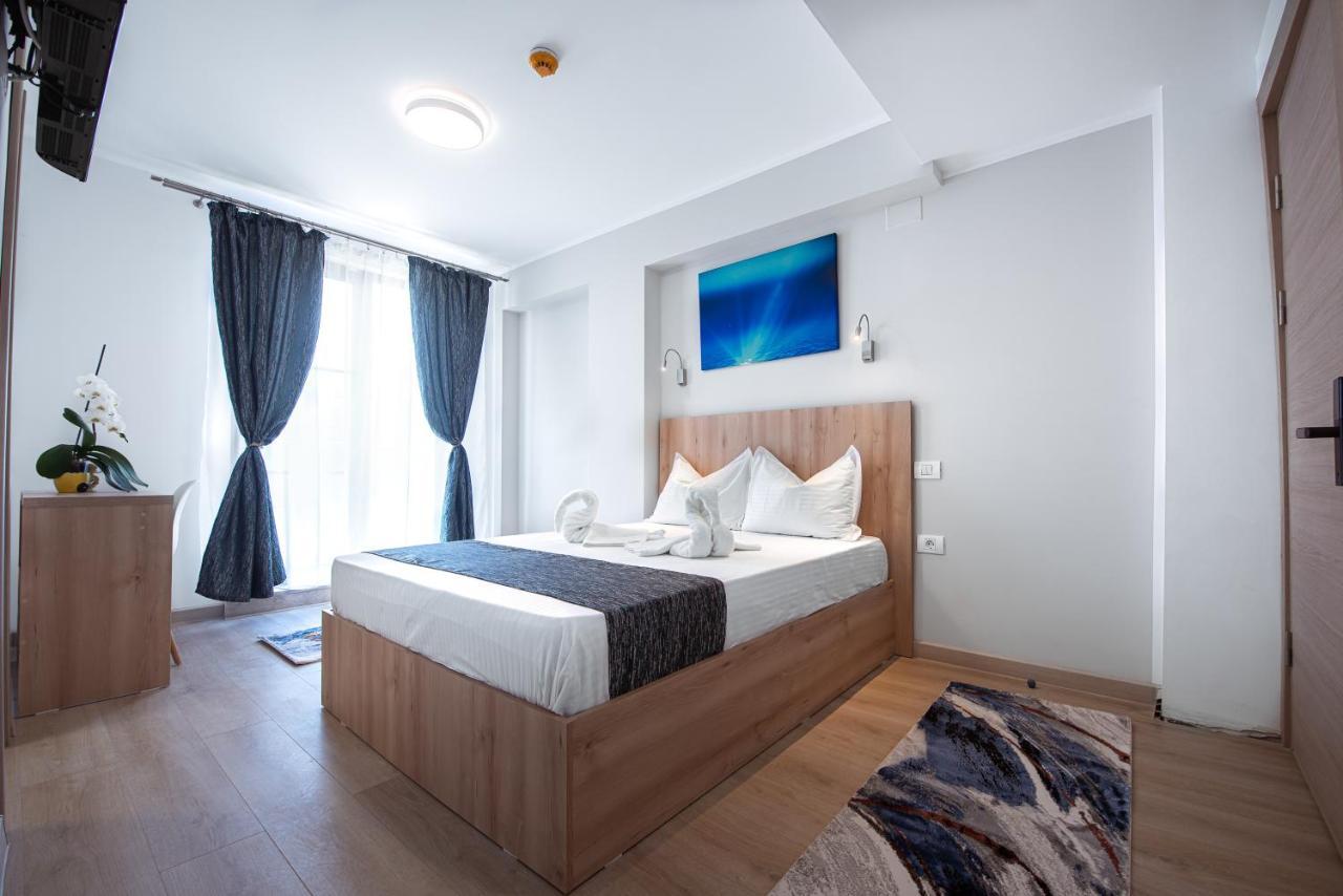 Polu-X Hotel วามาเวเก ภายนอก รูปภาพ