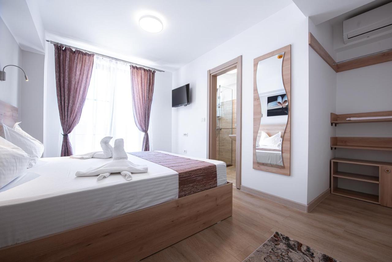 Polu-X Hotel วามาเวเก ภายนอก รูปภาพ