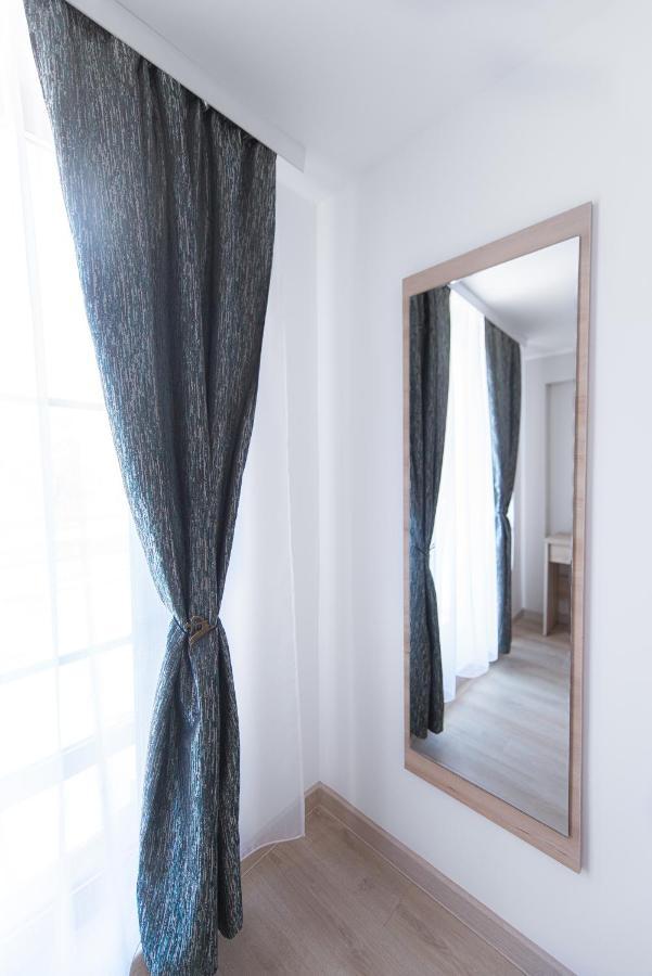 Polu-X Hotel วามาเวเก ภายนอก รูปภาพ